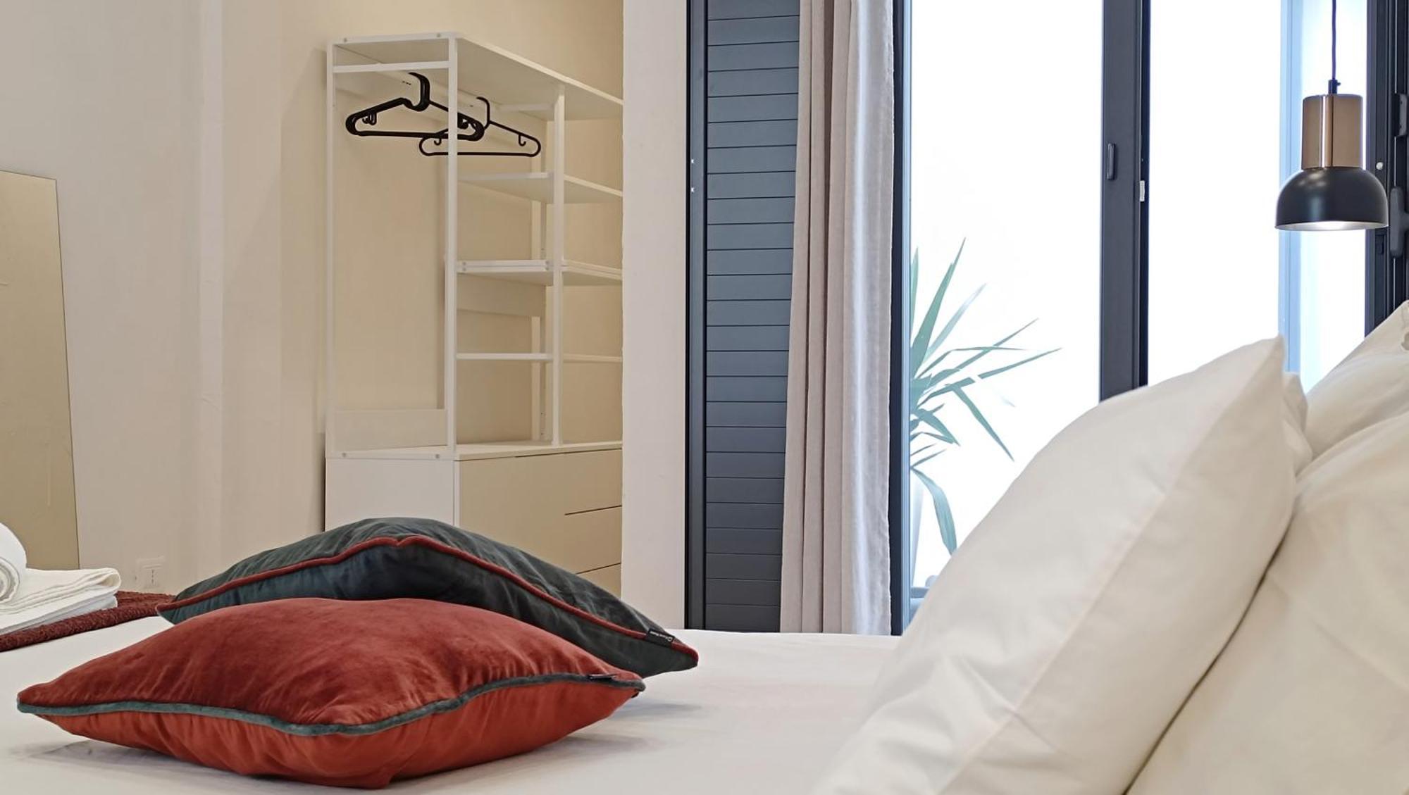 Bassi77 - Rooms & Apartments Trapani Exterior foto