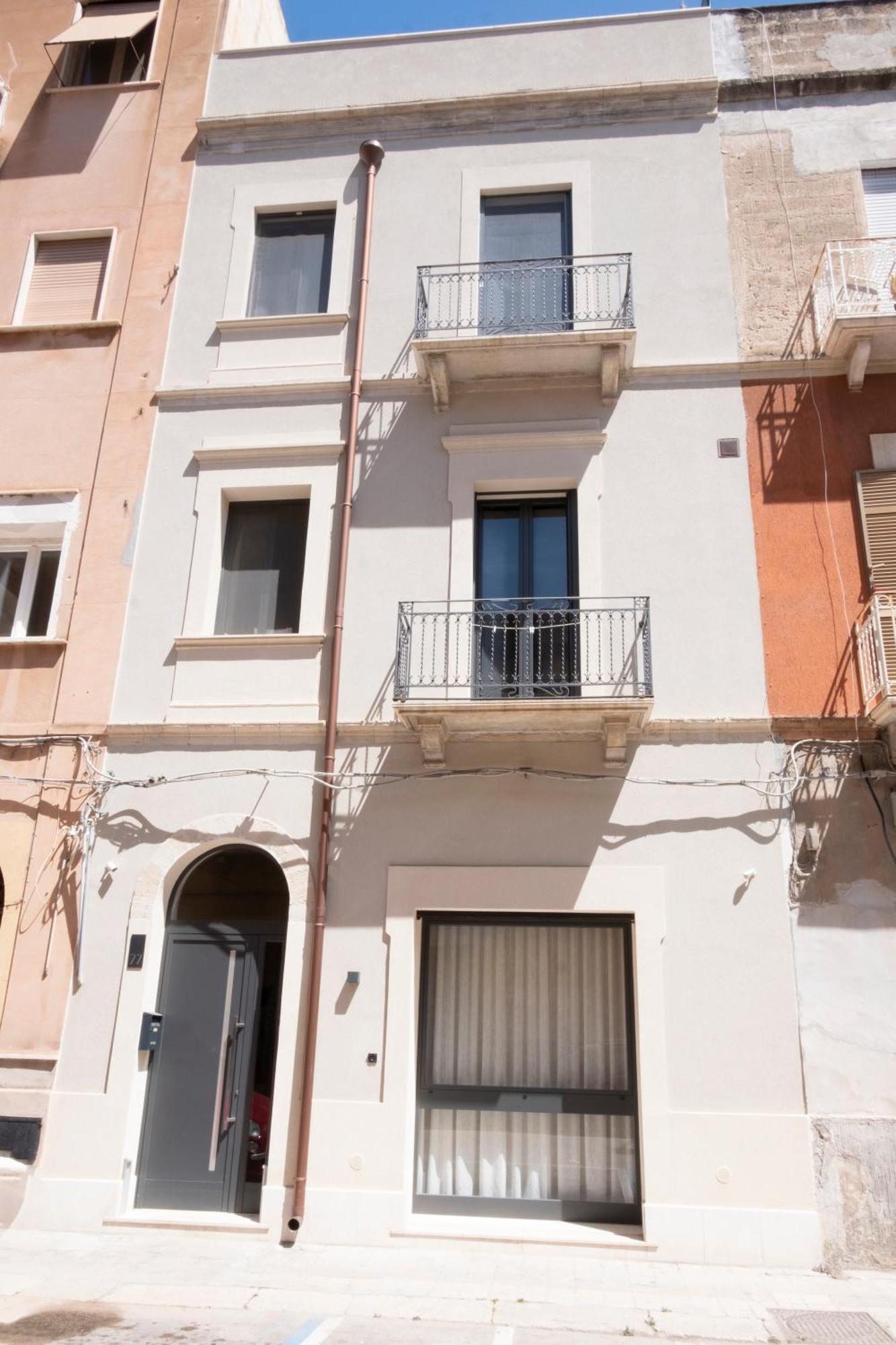 Bassi77 - Rooms & Apartments Trapani Exterior foto
